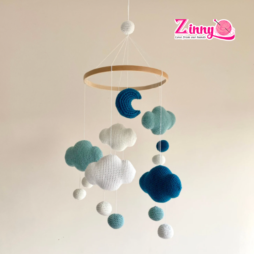22 Treo nôi cho bé handmade từ len mềm mại, thiết kế hình thú đáng yêu, giúp kích thích thị giác và trang trí không gian ngủ của bé.